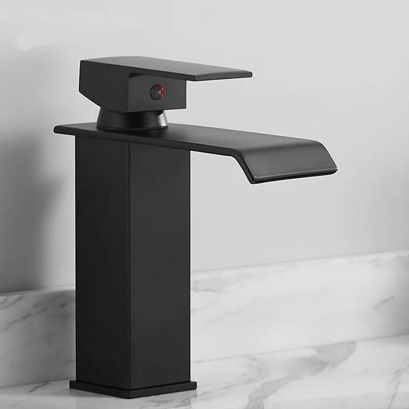 Robinet de bassin doré